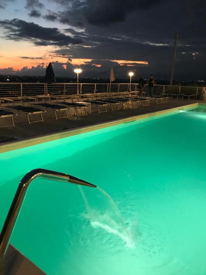 Hotel Ristorante Paradiso Albanella Eksteriør bilde