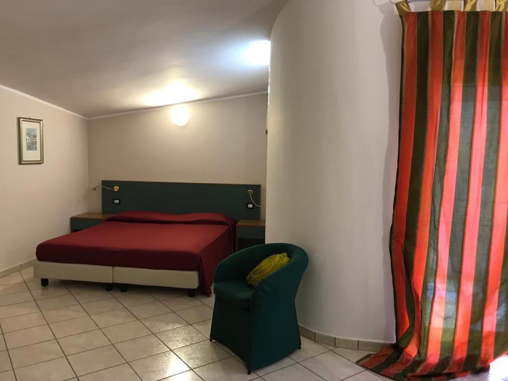 Hotel Ristorante Paradiso Albanella Eksteriør bilde