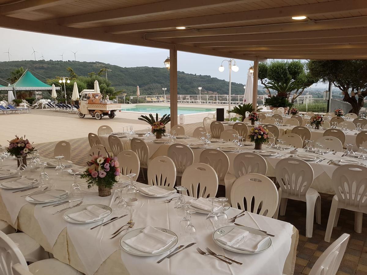 Hotel Ristorante Paradiso Albanella Eksteriør bilde