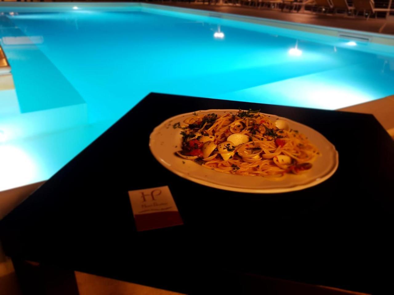 Hotel Ristorante Paradiso Albanella Eksteriør bilde